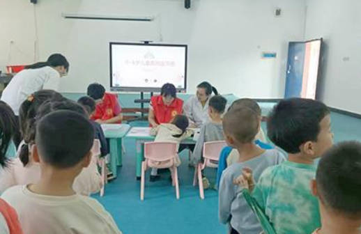 瑞金市大柏地乡卫生院开展孤独症筛查活动